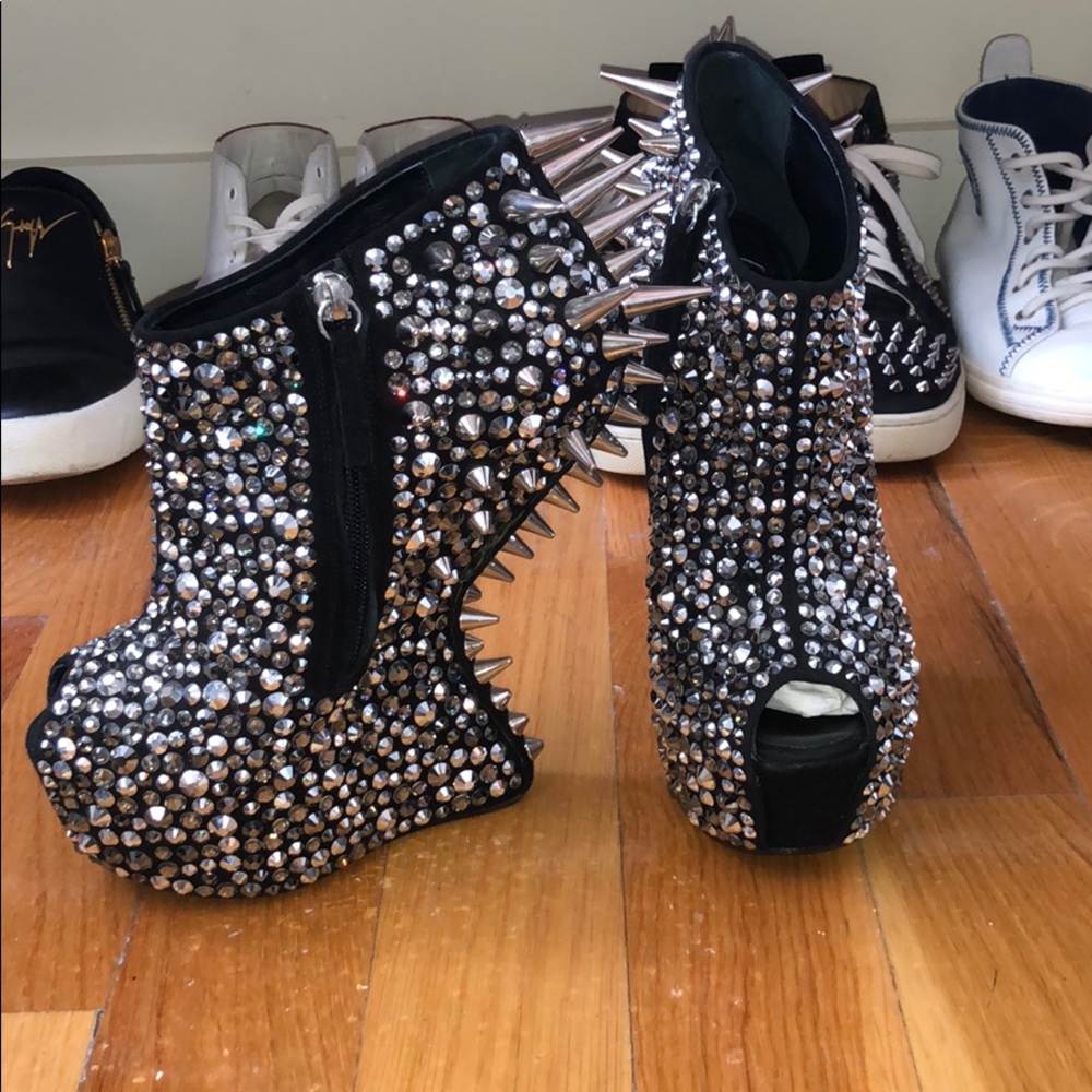 Giuseppe Zanotti Swarovski Wedge - Picture 2 of 4